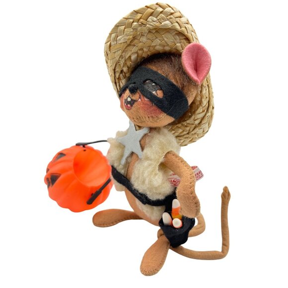 Annalee Halloween Sheriff Cowboy Mouse Plush With Straw Hat & Pumpkin - Picture 3 of 15